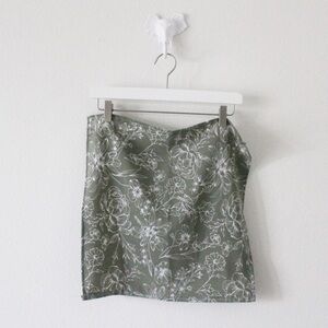 NWT Handmade Floral 18” x 18” Hair Scarf